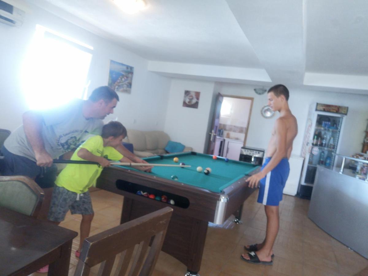 Big Panorama Villa, For 21 Person In Omis Celina Kamer foto